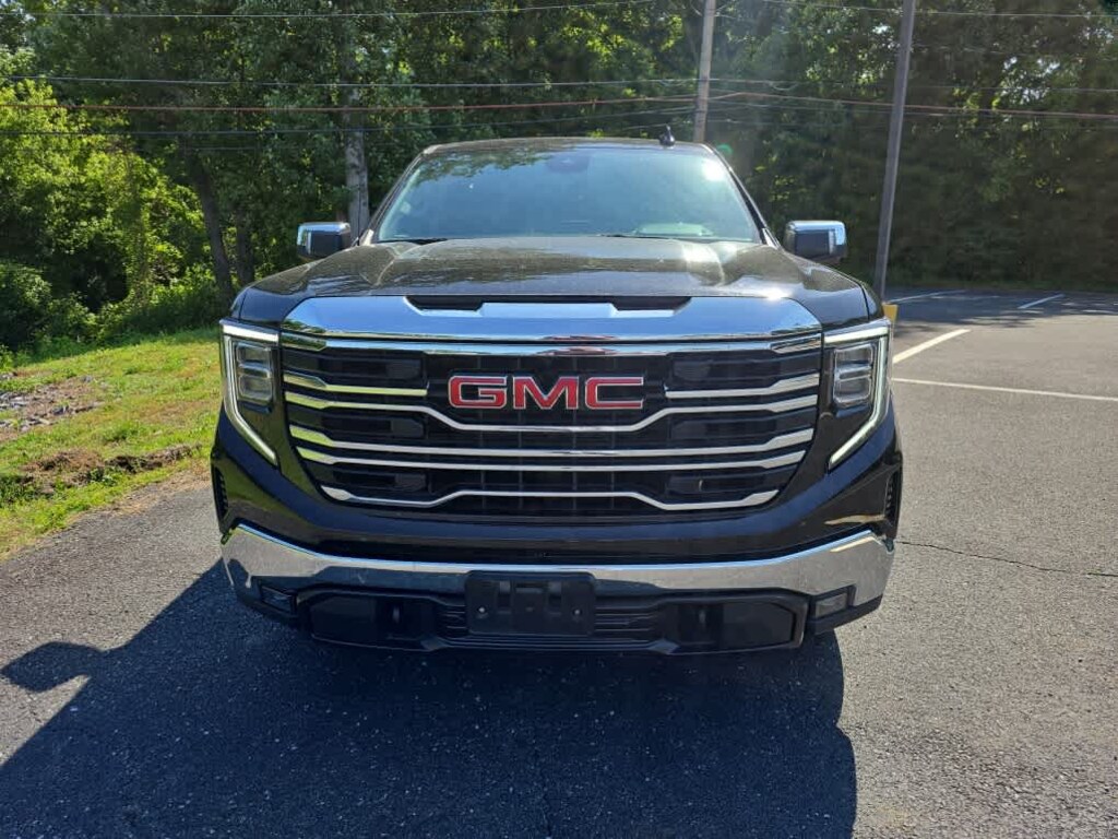 Used 2025 GMC Sierra 1500 SLT Truck
