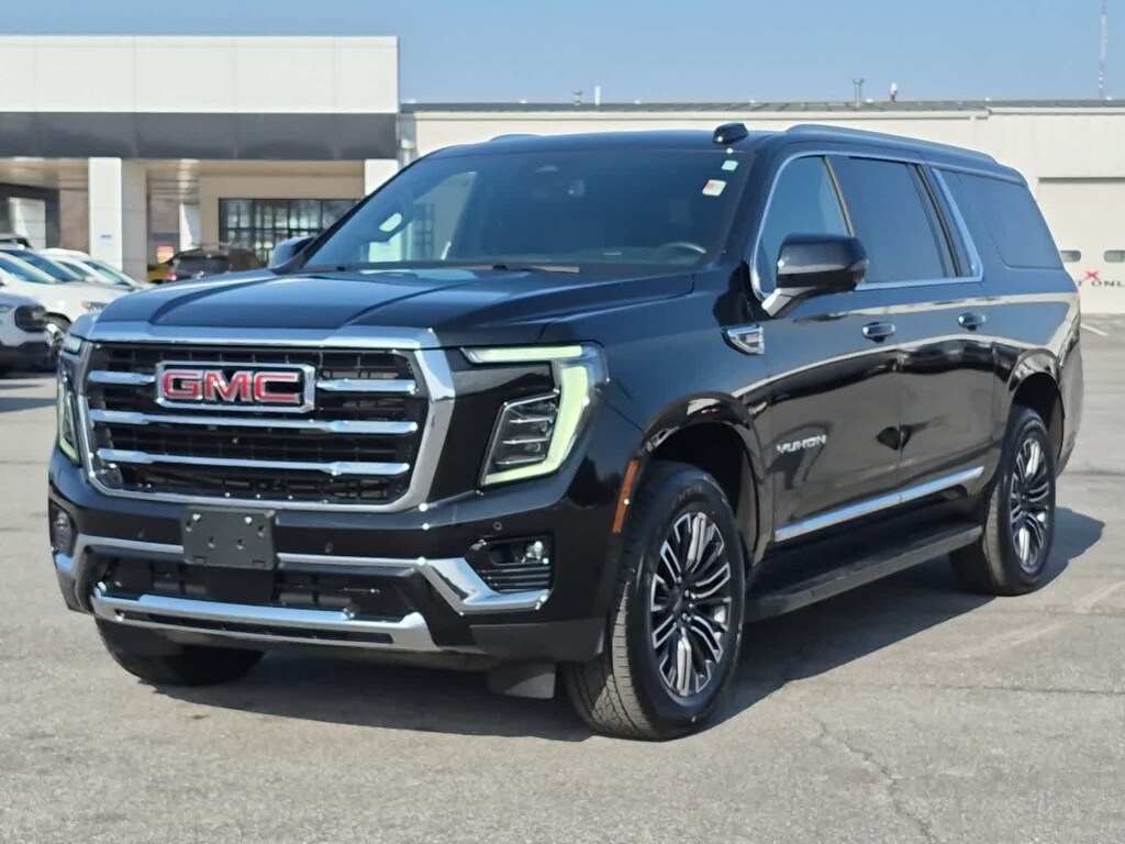 Used 2025 GMC Yukon XL Elevation SUV