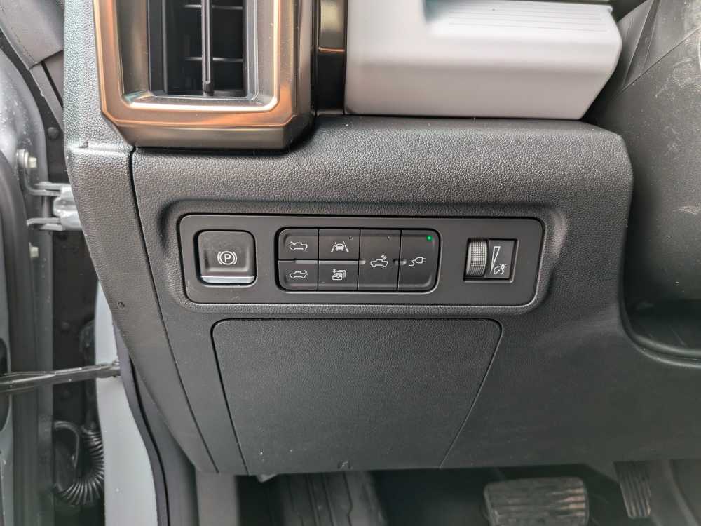 2025 GMC HUMMER EV 2X - Photo 17