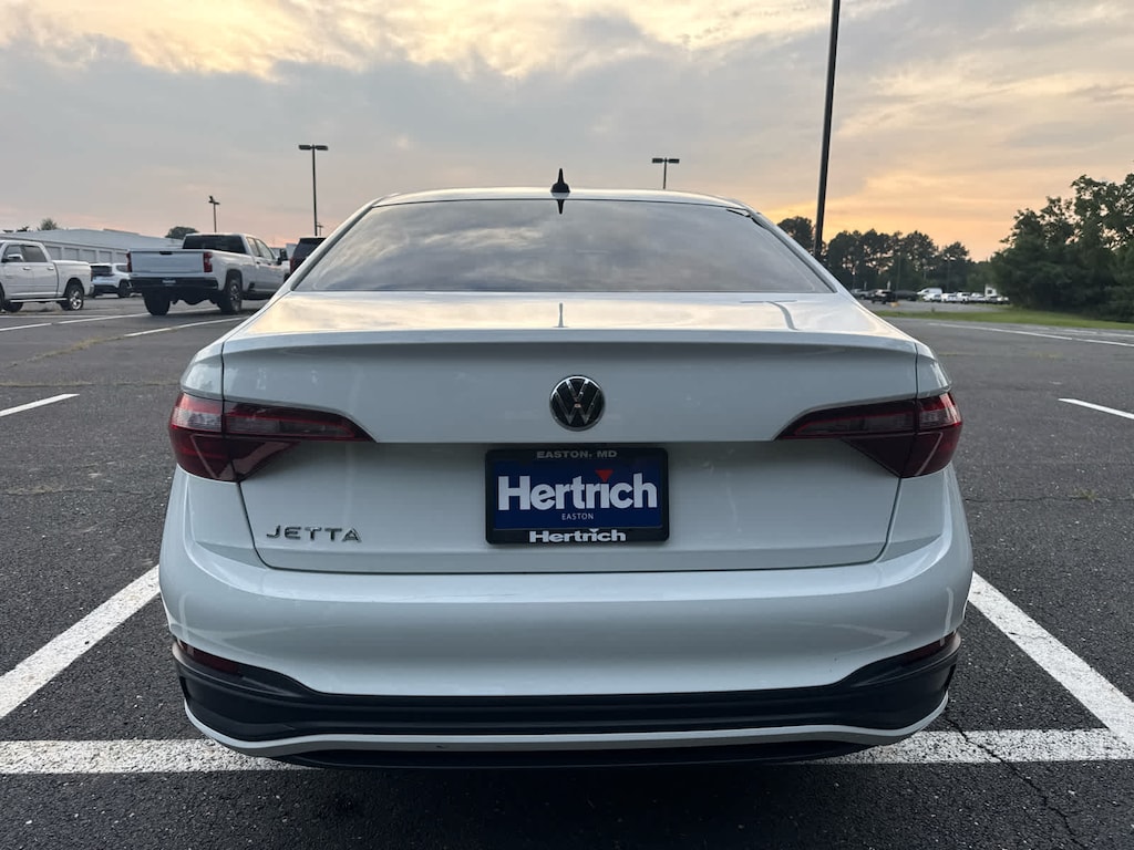 Used 2023 Volkswagen Jetta Sport