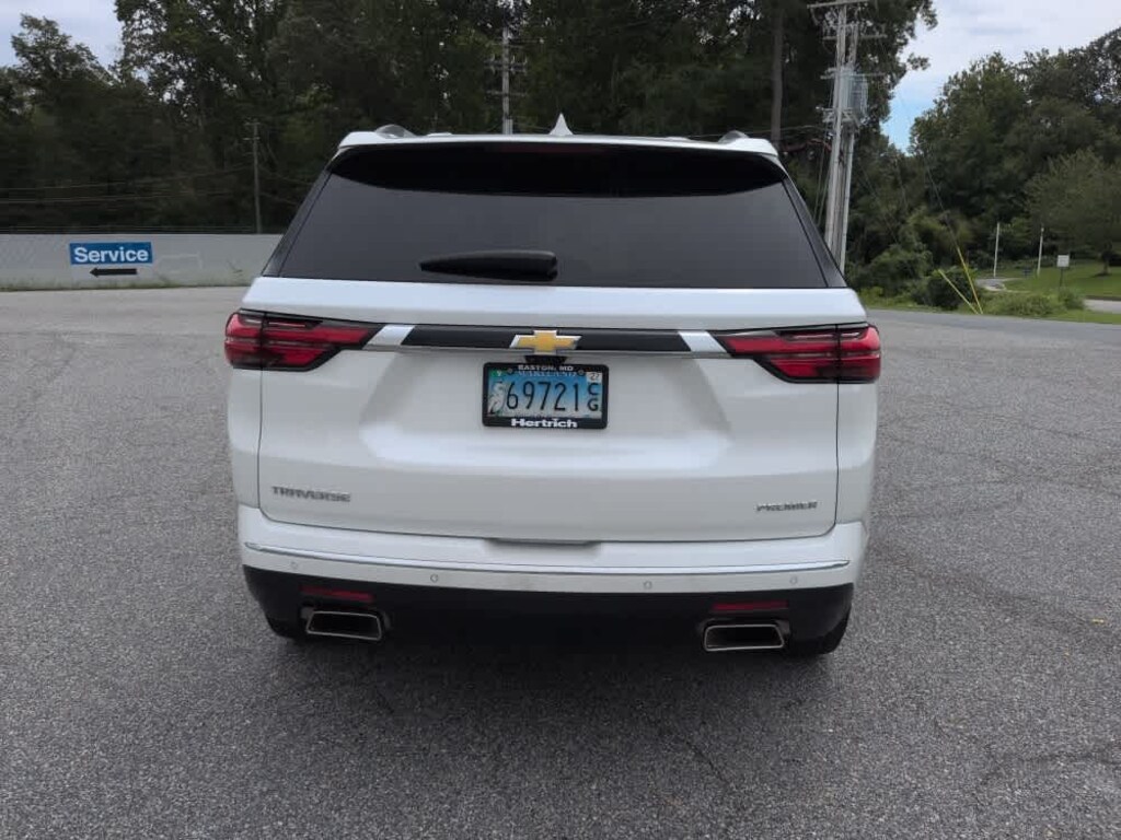 Used 2023 Chevrolet Traverse Premier SUV