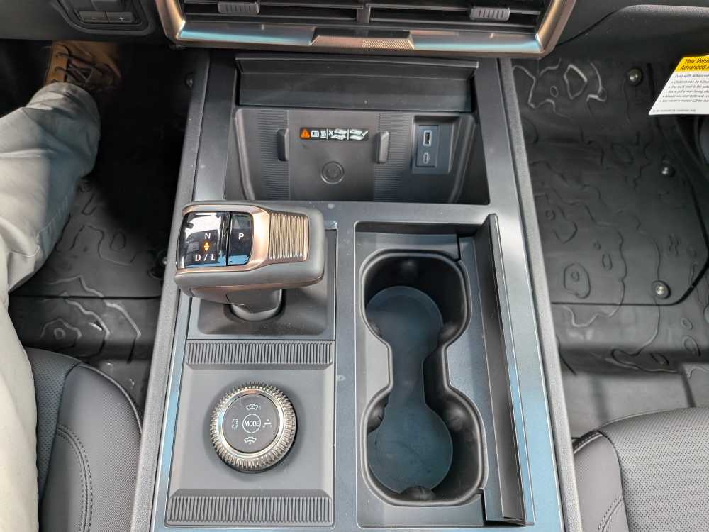 2025 GMC HUMMER EV 2X - Photo 22