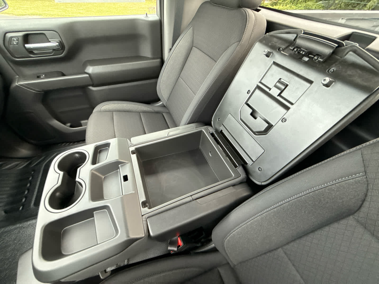 2026 GMC Sierra 1500 Pro - Photo 21