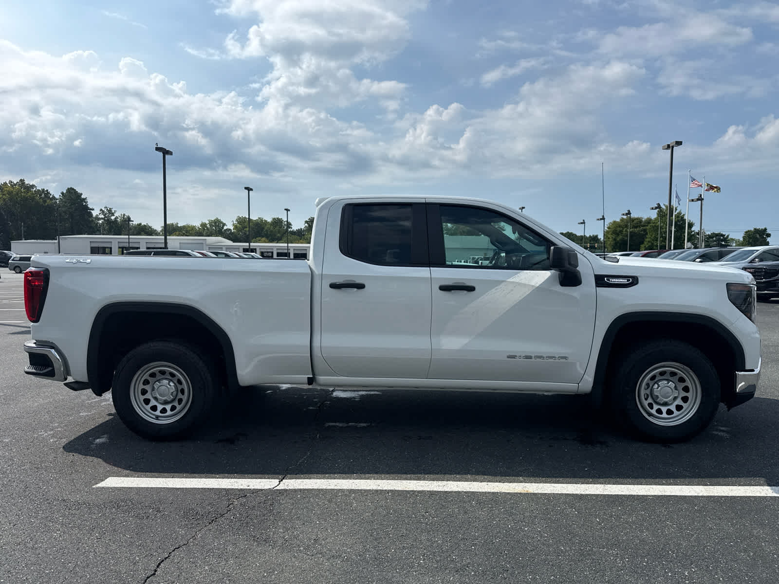 2026 GMC Sierra 1500 Pro - Photo 6