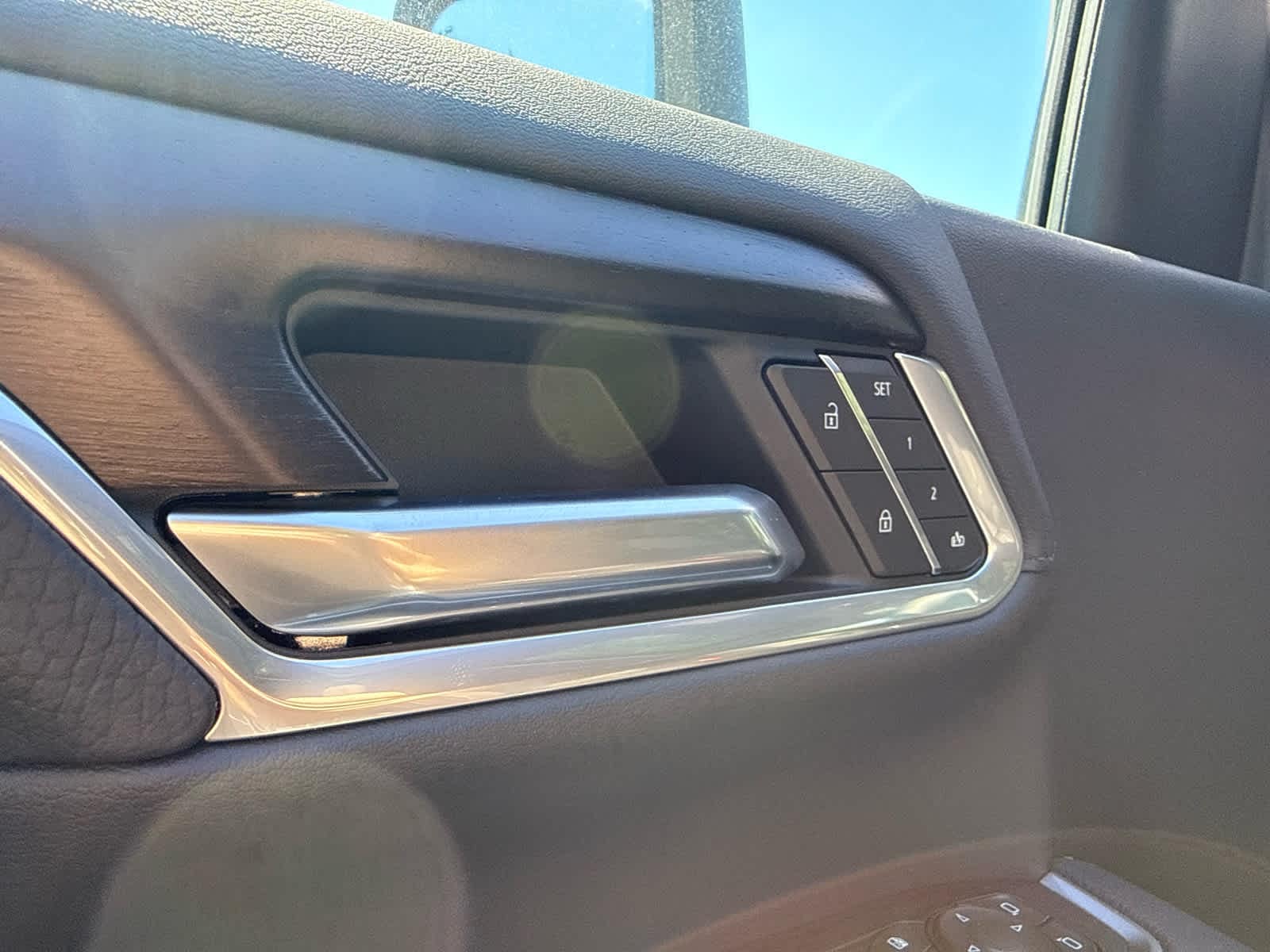 2026 GMC Sierra 2500HD Denali - Photo 15