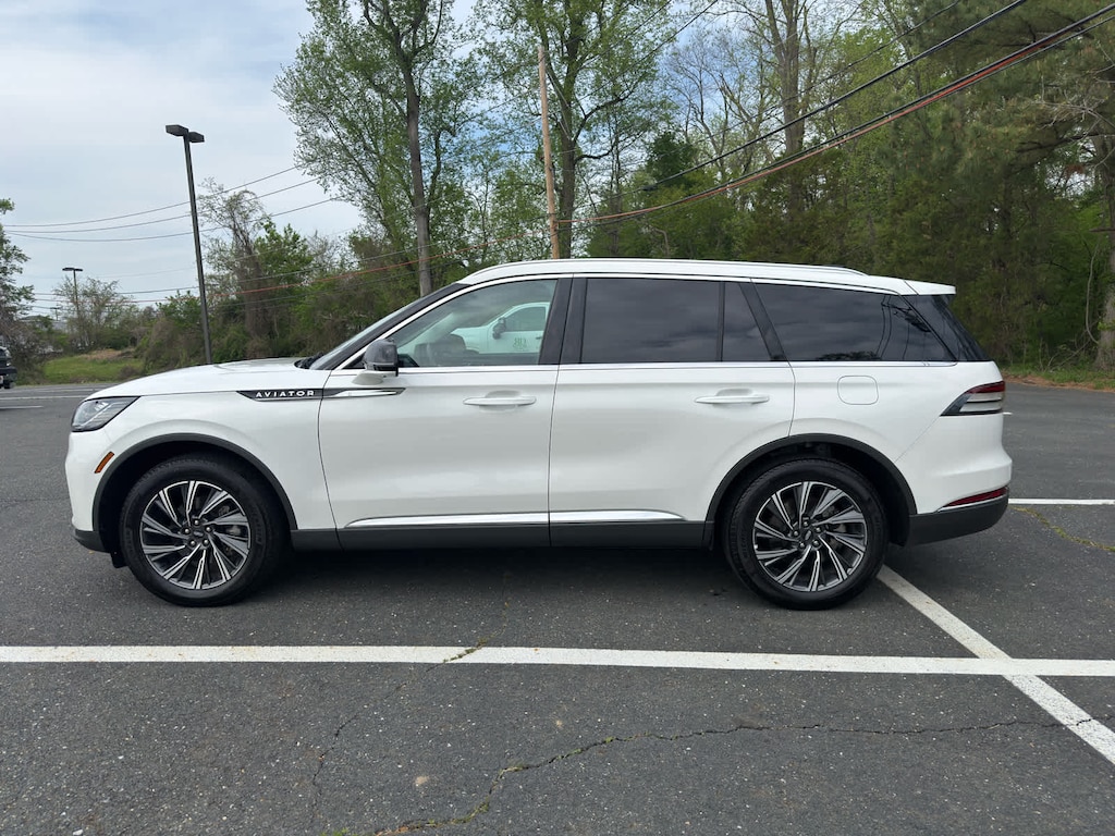 Used 2025 Lincoln Aviator Premiere