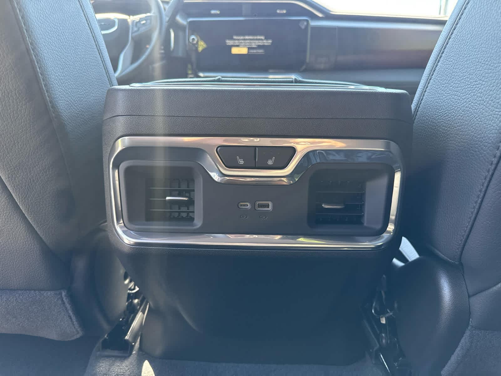 2026 GMC Sierra 2500HD Denali - Photo 12