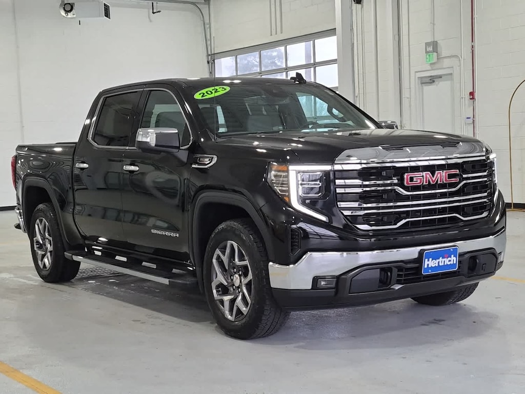 Used 2023 GMC Sierra 1500 SLT Truck