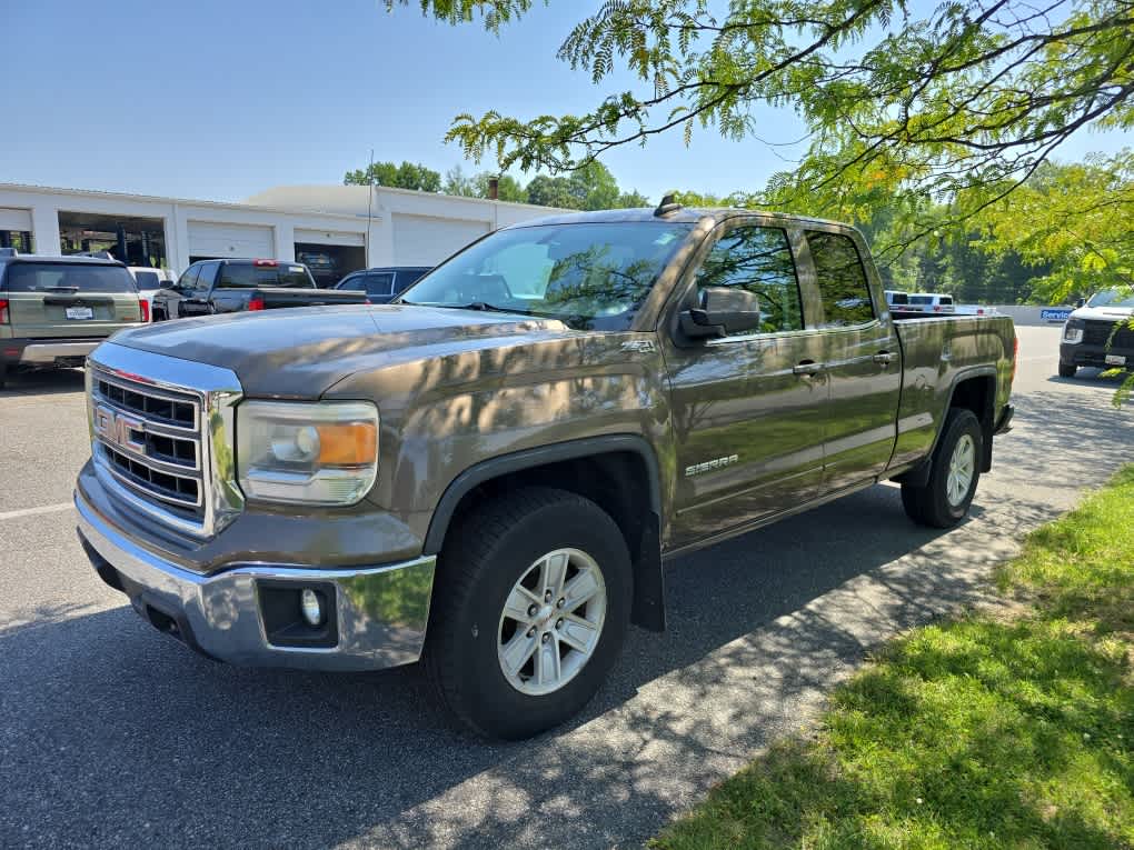 2015 GMC Sierra 4WD Double Cab SLE SWB's photo