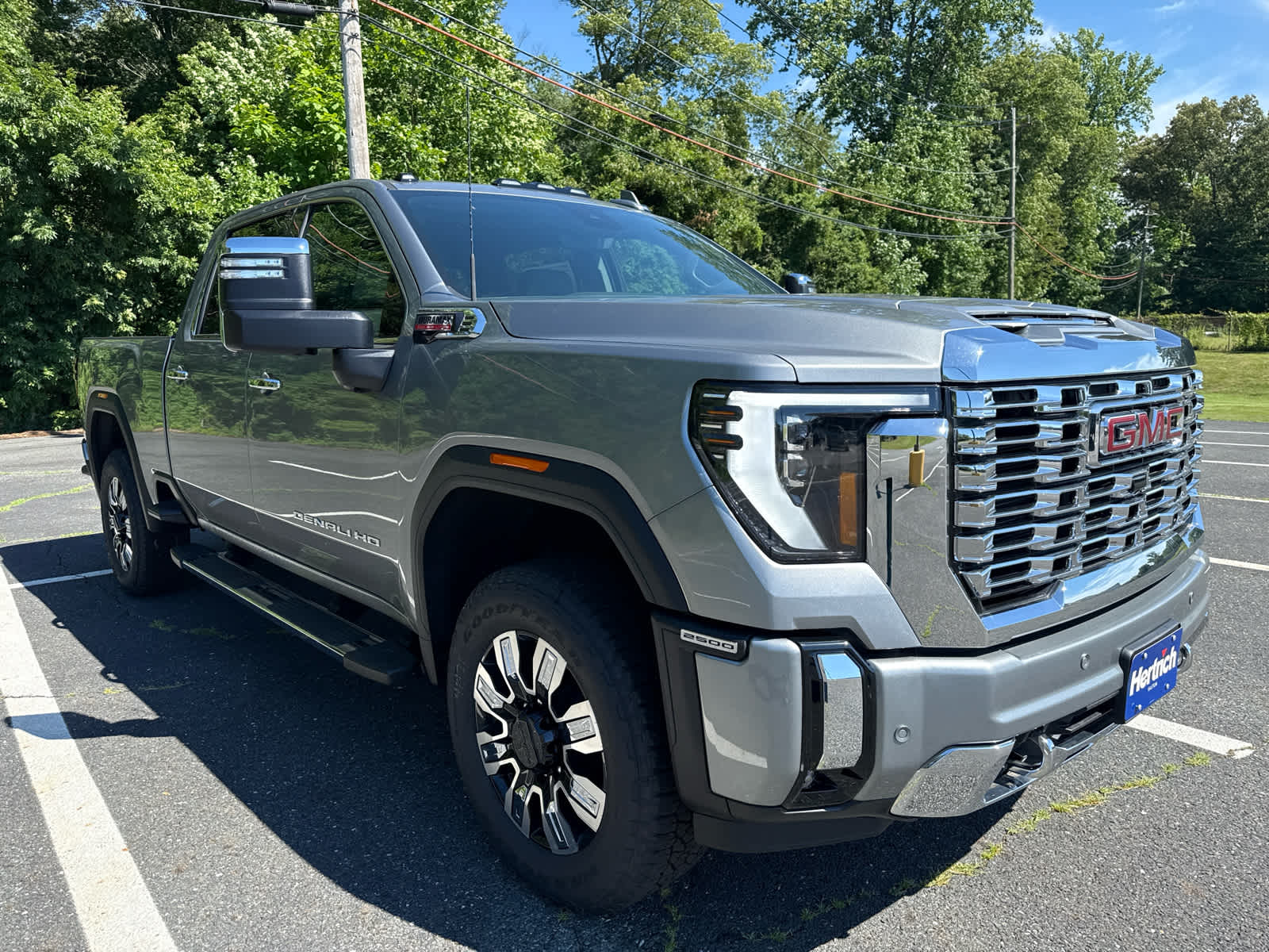 2026 GMC Sierra 2500HD Denali - Photo 7