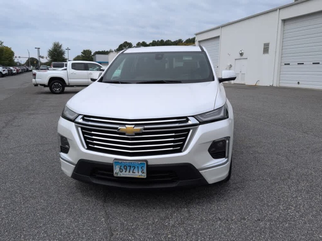 Used 2023 Chevrolet Traverse Premier SUV