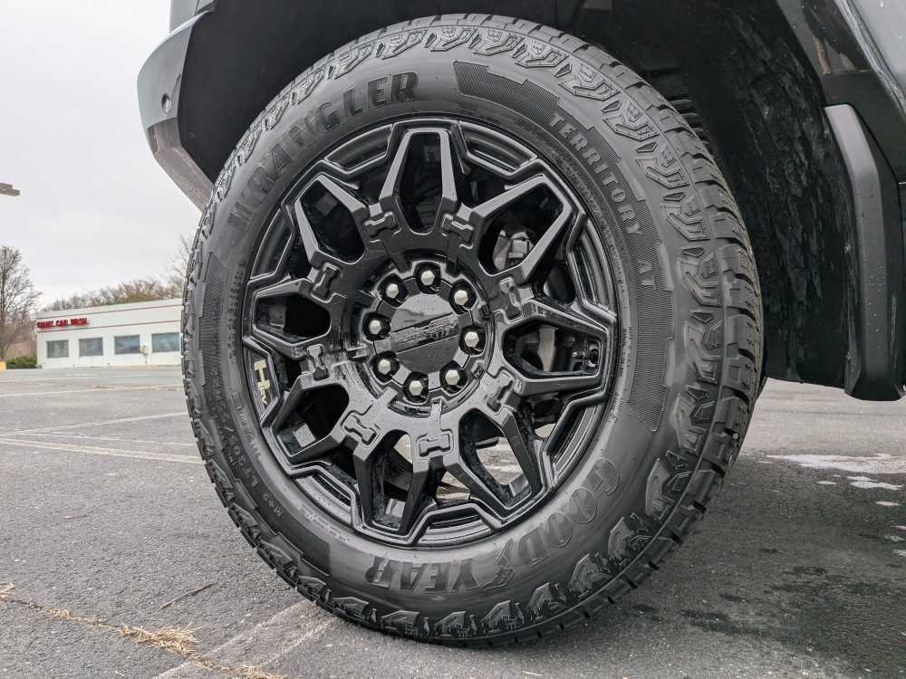 2025 GMC HUMMER EV 2X - Photo 9