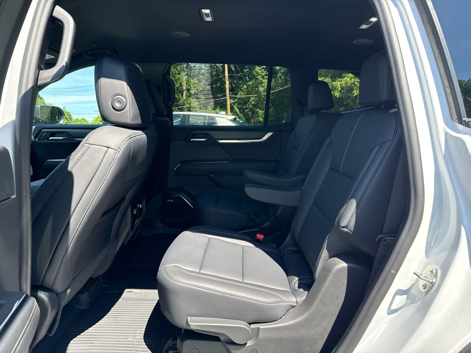 2027 GMC Acadia Elevation - Photo 12