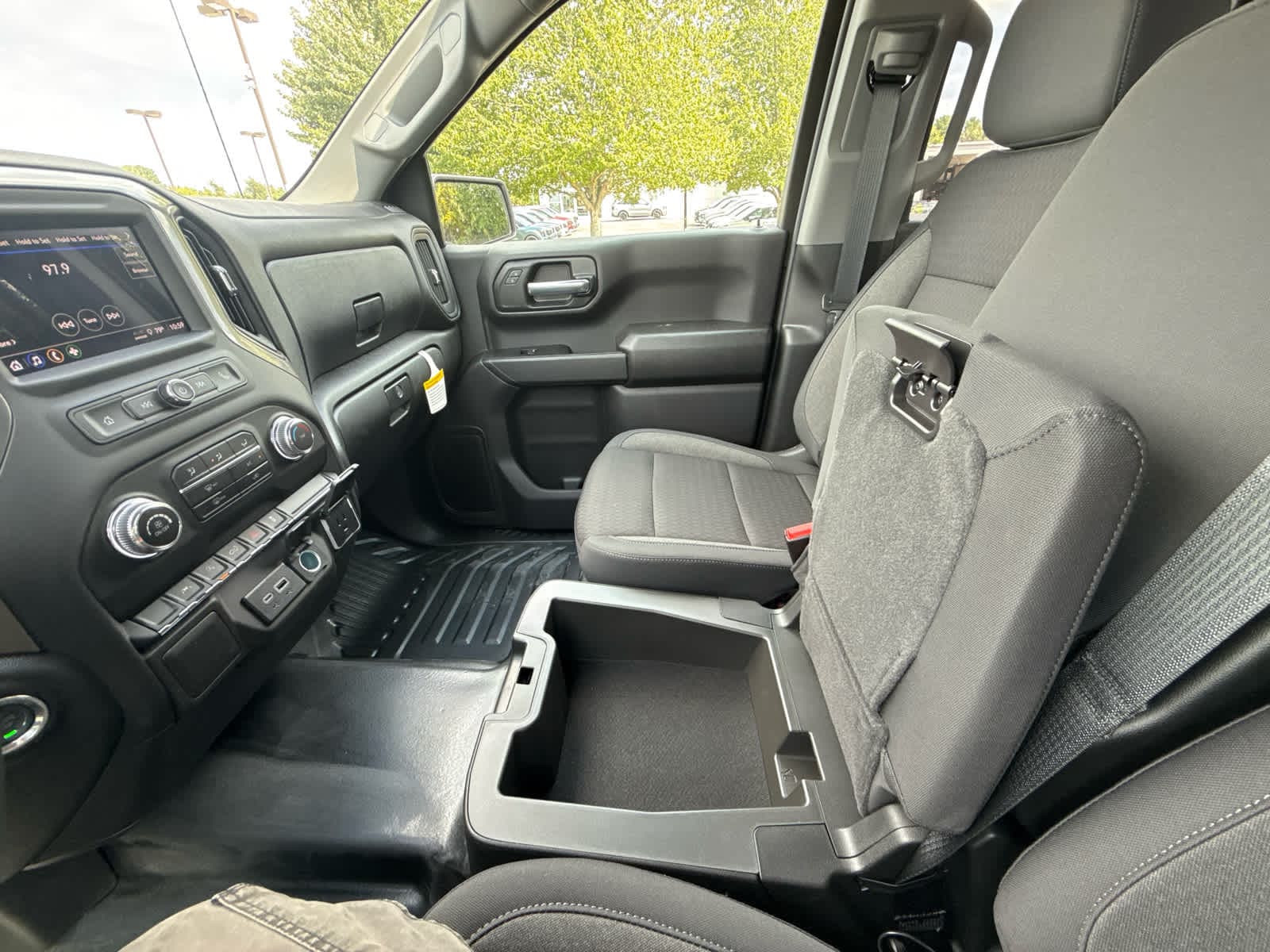 2026 GMC Sierra 1500 Pro - Photo 23
