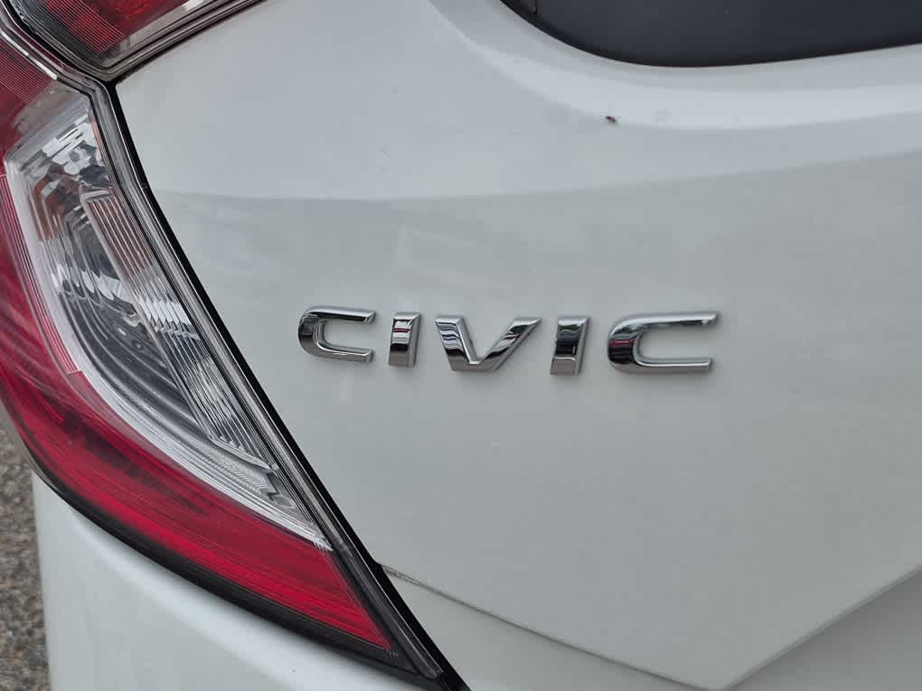2018 Honda Civic Hatchback EX - Photo 25