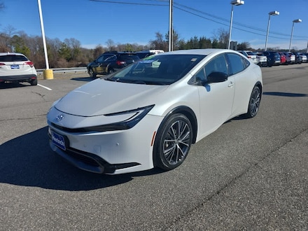 2023 Toyota Prius XLE Hatchback