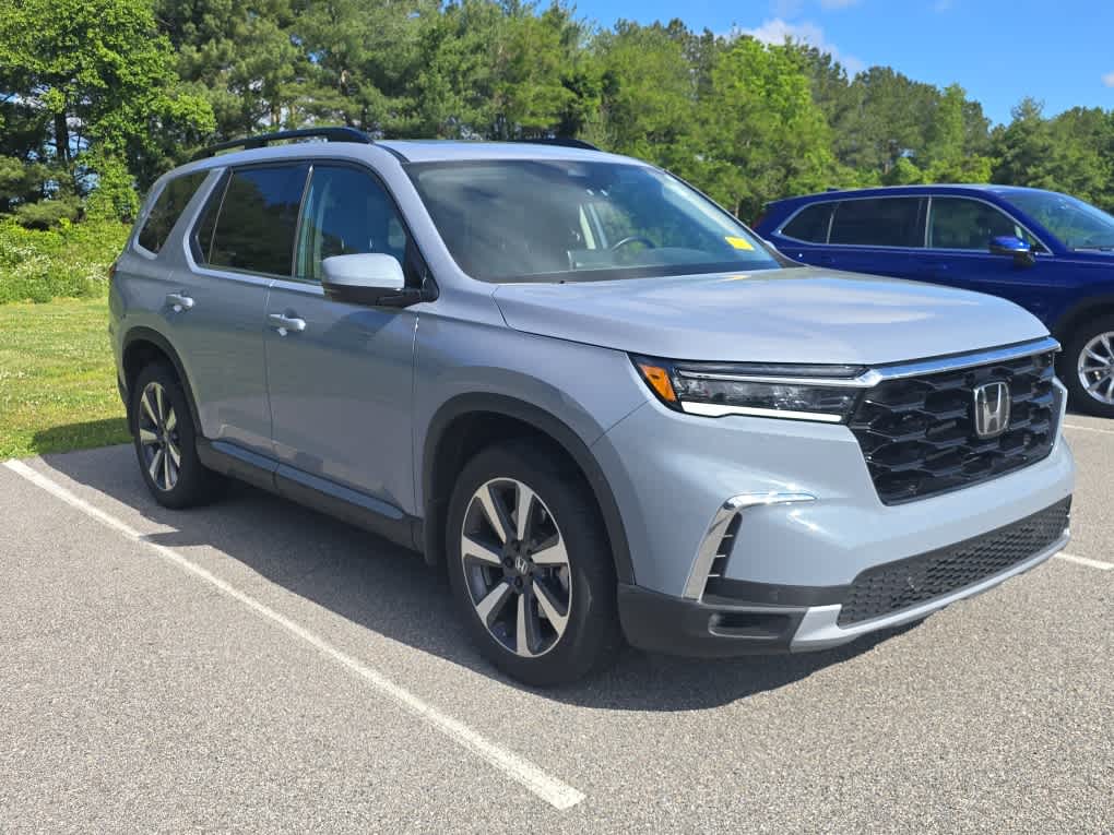 2023 Honda Pilot Touring - Photo 3