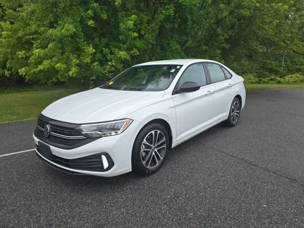 Used 2024 Volkswagen Jetta 1.5T Sport Sedan