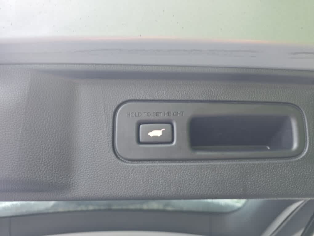 2025 Honda Pilot EX-L - Photo 17