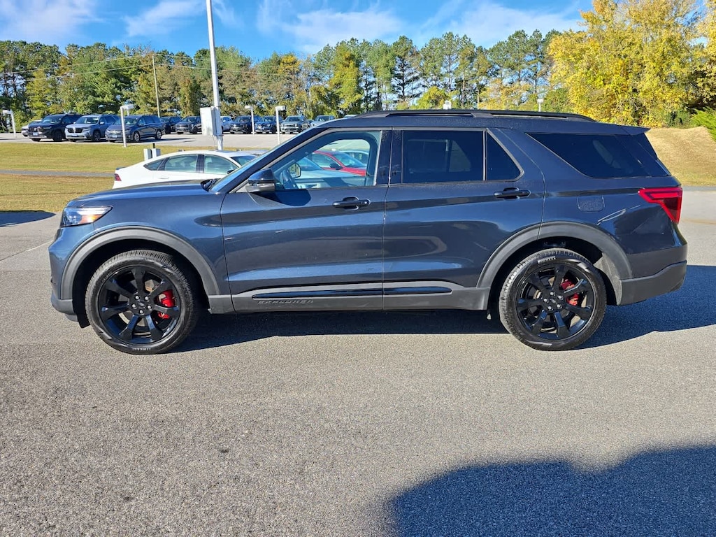 Used 2024 Ford Explorer ST SUV