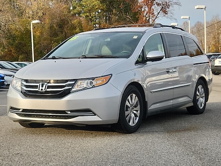 2015 Honda Odyssey EX-L w/Navigation Van