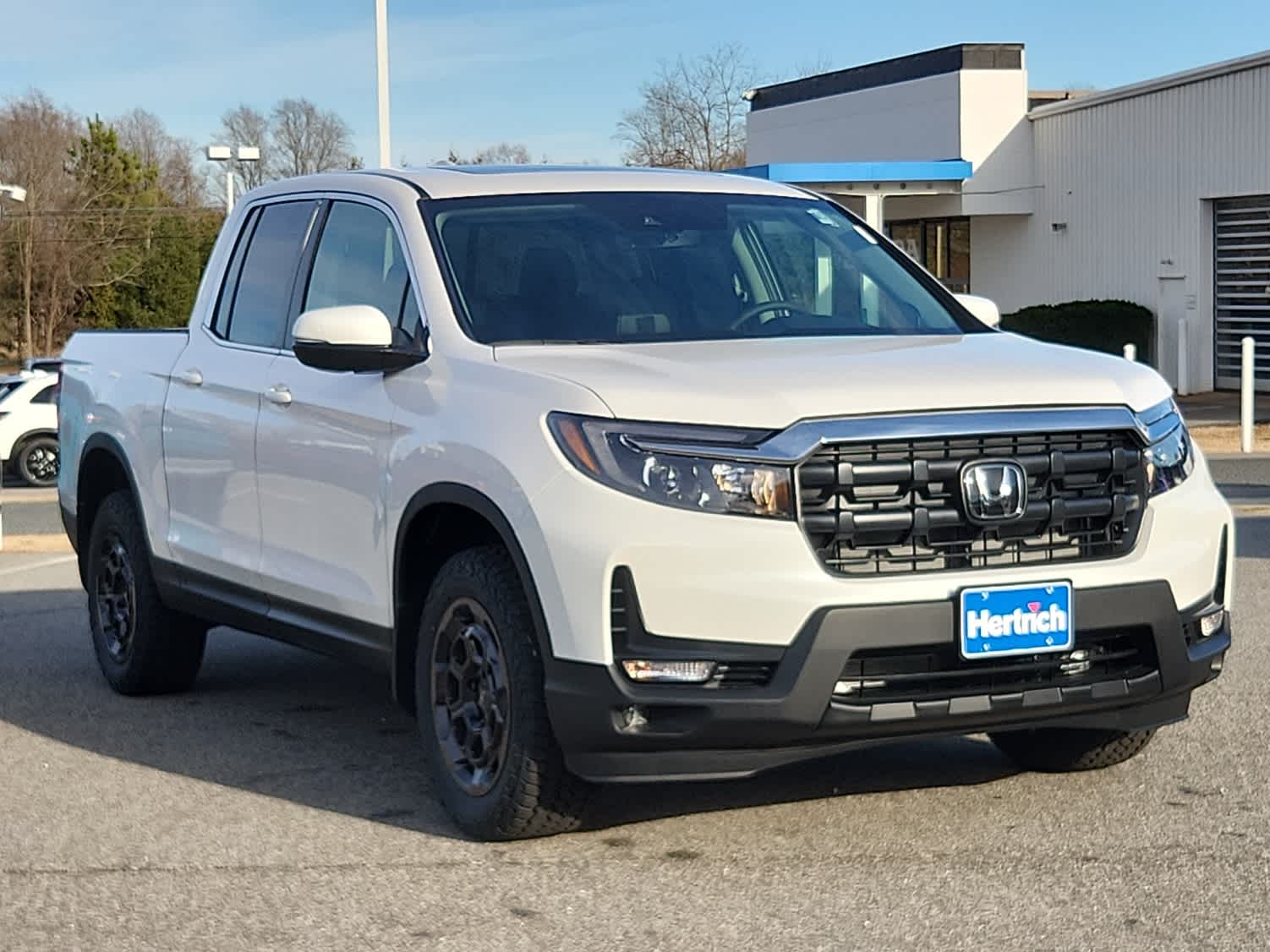 2025 Honda Ridgeline RTL photo 2