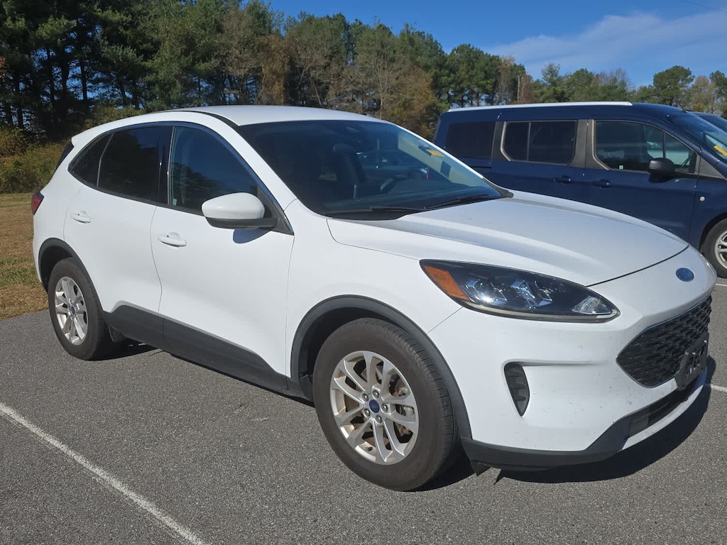 Used 2020 Ford Escape SE SUV