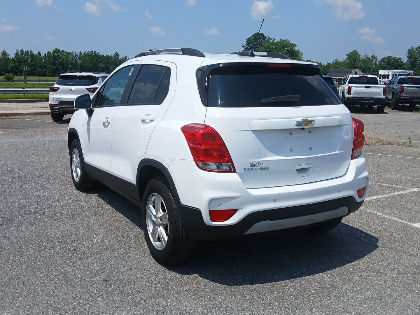 2022 Chevrolet Trax LT photo 3