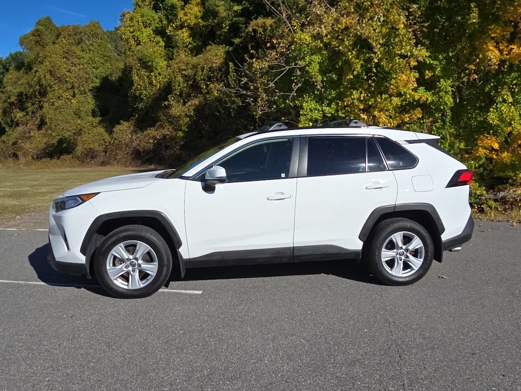 Used 2019 Toyota RAV4 XLE SUV
