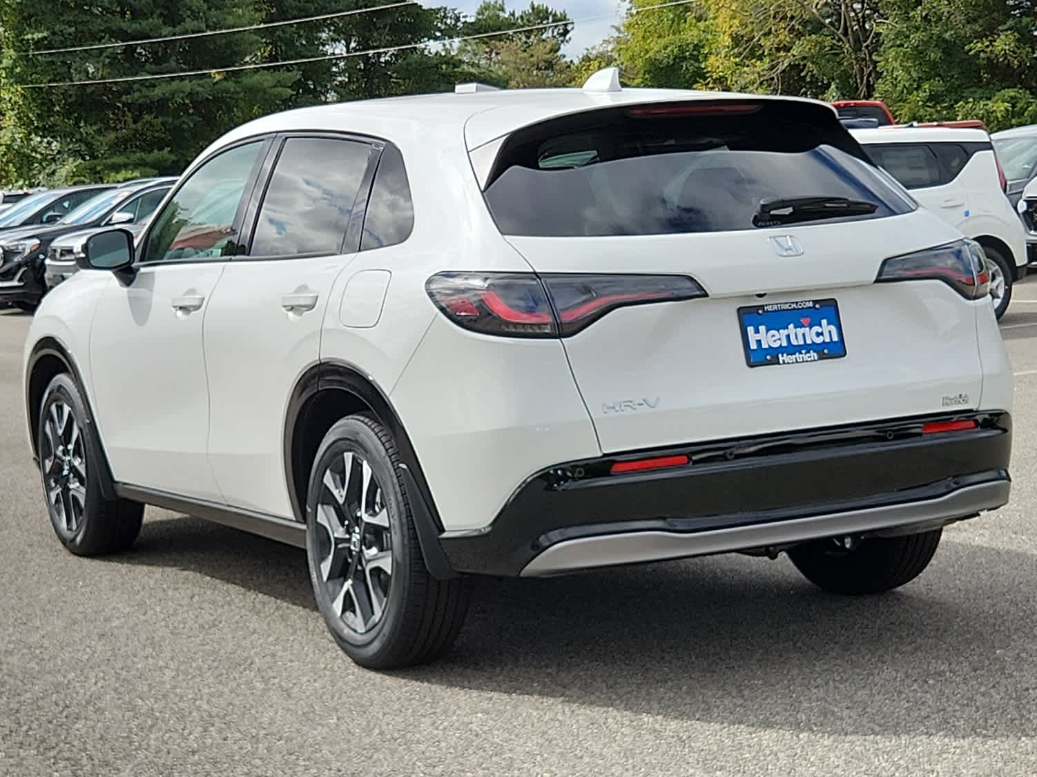 2026 Honda HR-V EX-L photo 4