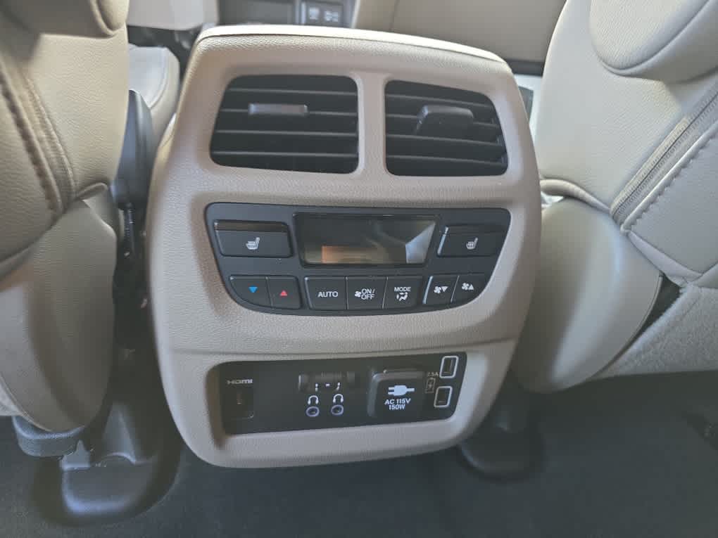 2019 Honda Pilot Touring - Photo 16