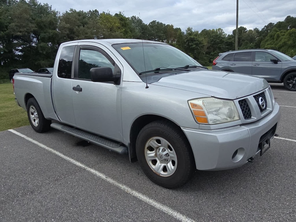 Used 2005 Nissan Titan XE Truck King Cab