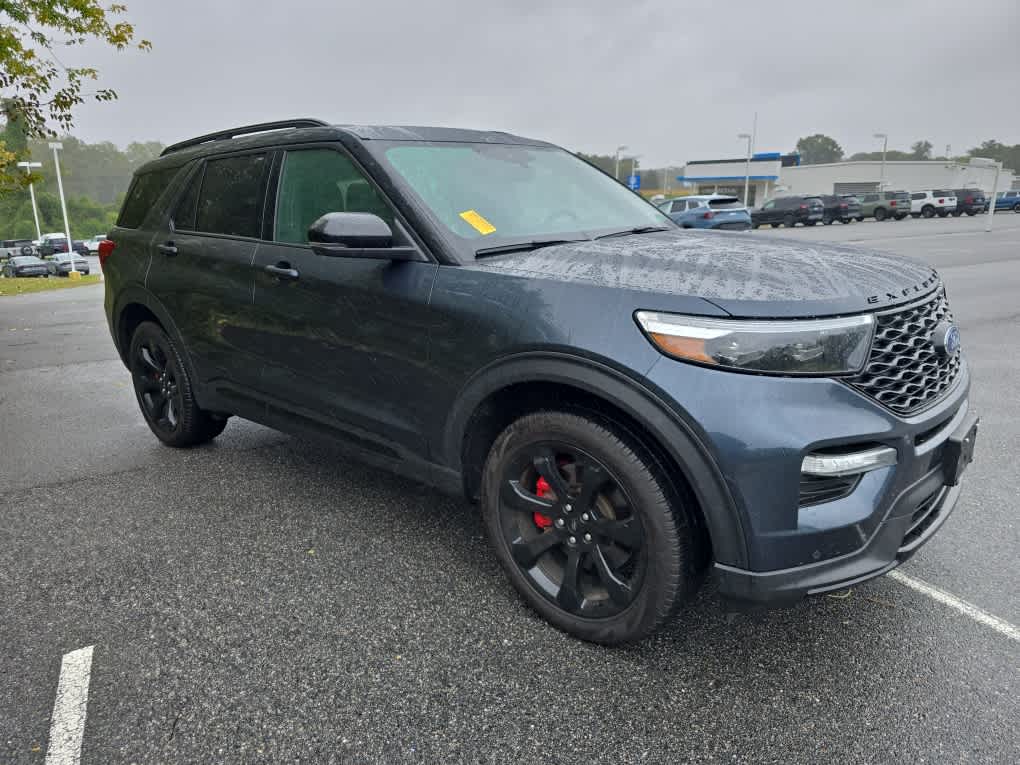 2024 Ford Explorer ST photo 3