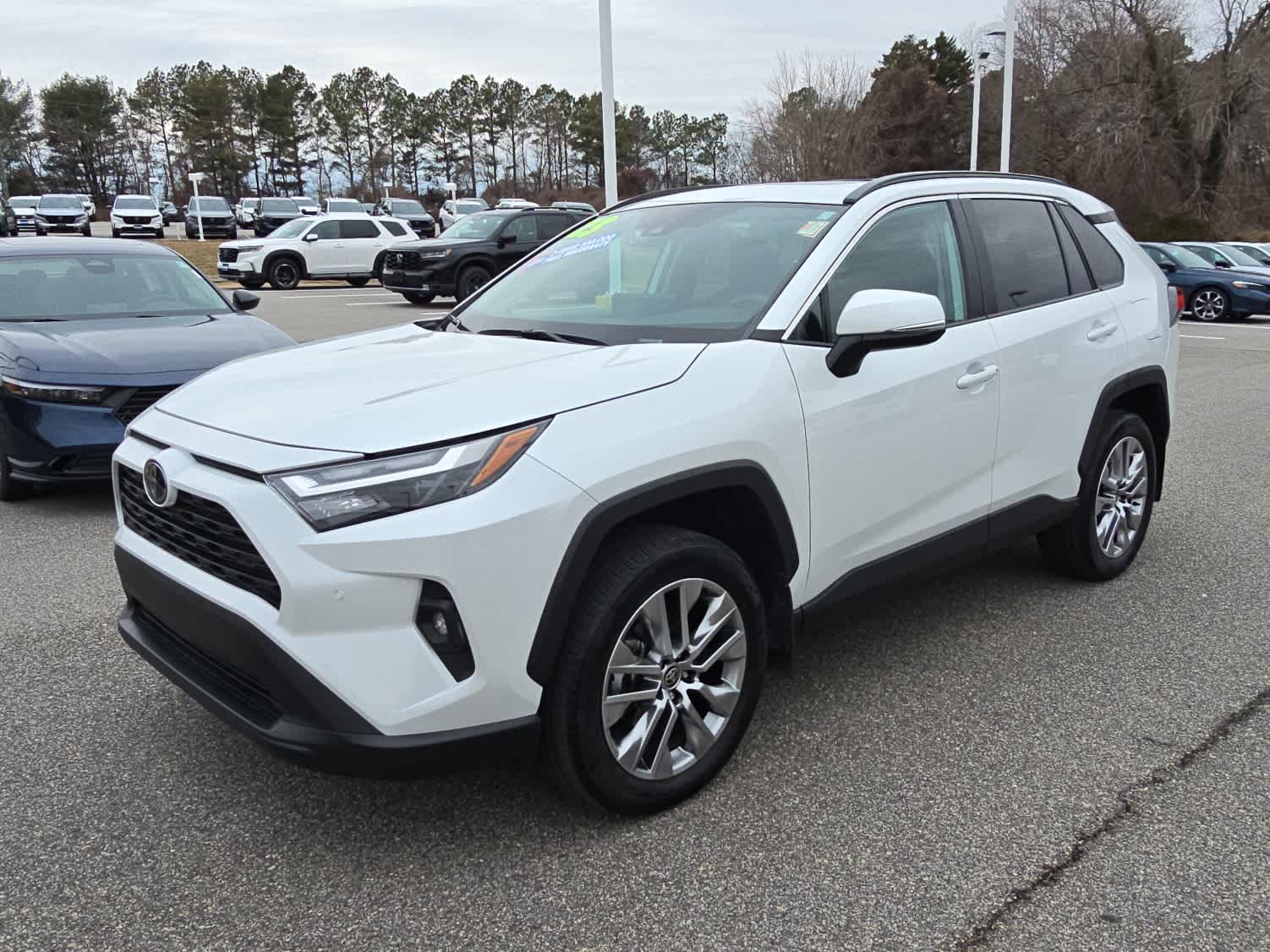 2023 Toyota RAV4 XLE Premium