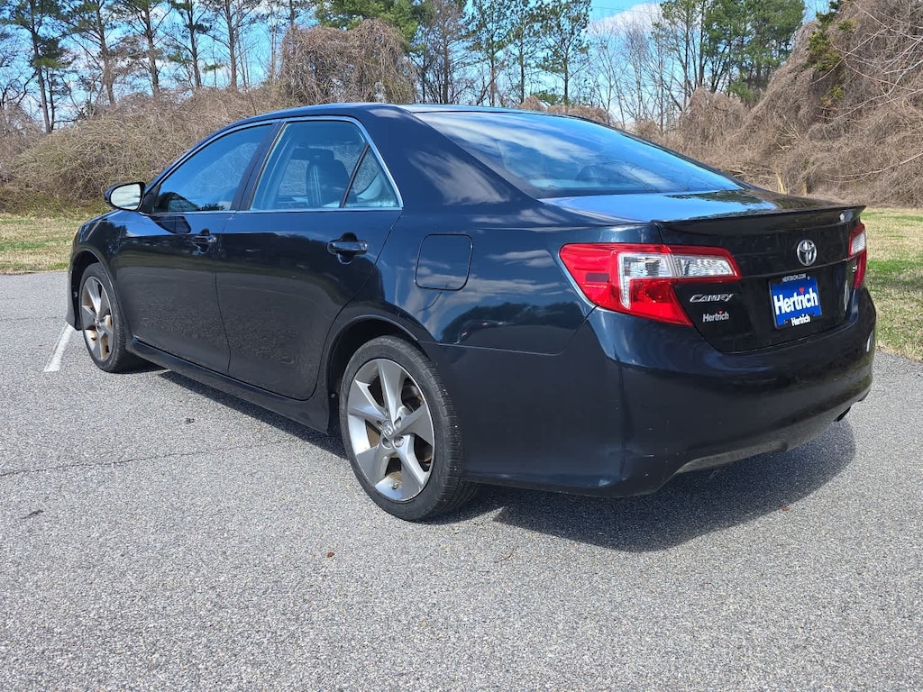 Used 2014 Toyota Camry Sedan