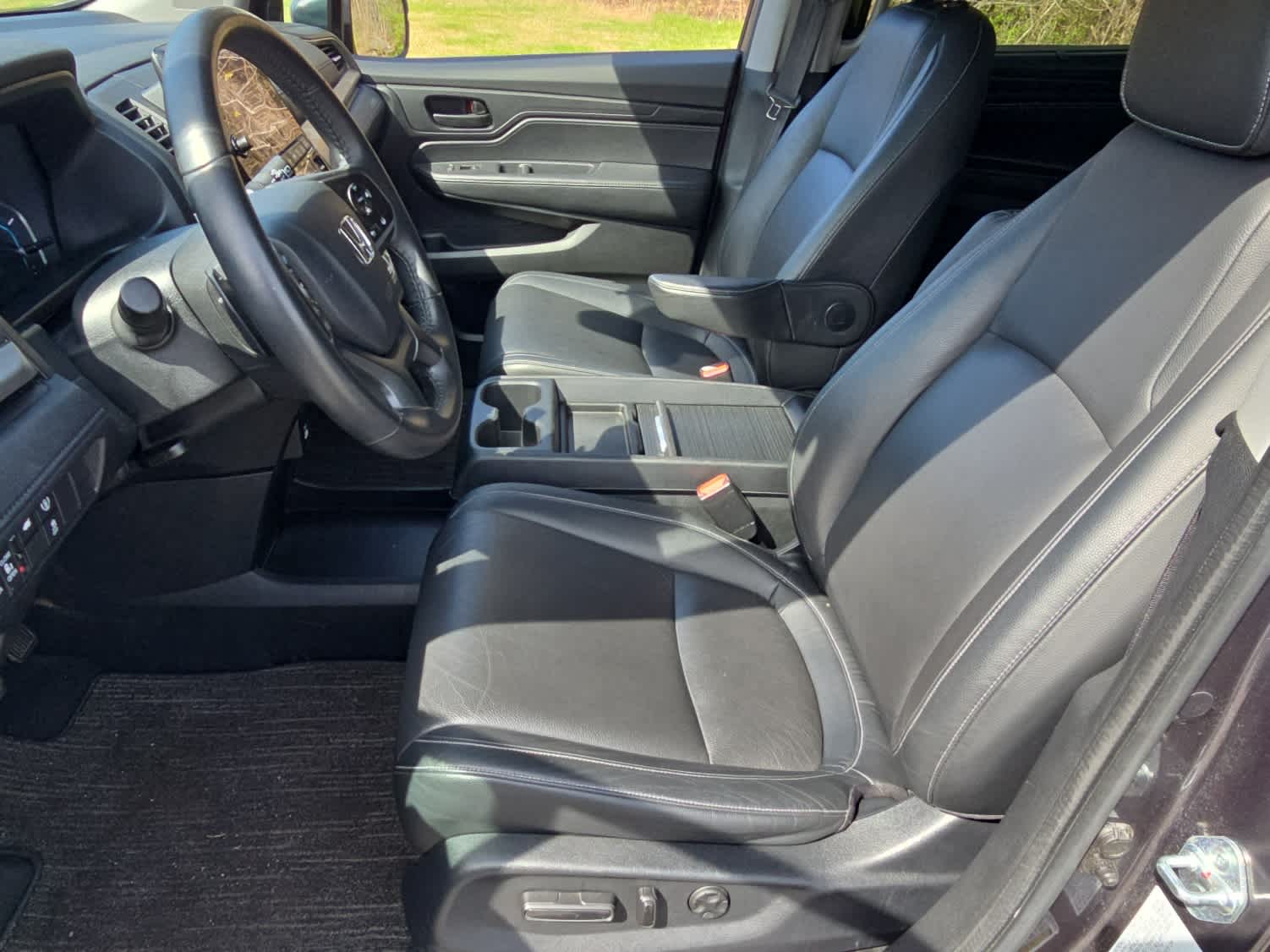 2024 Honda Odyssey EX-L - Photo 10