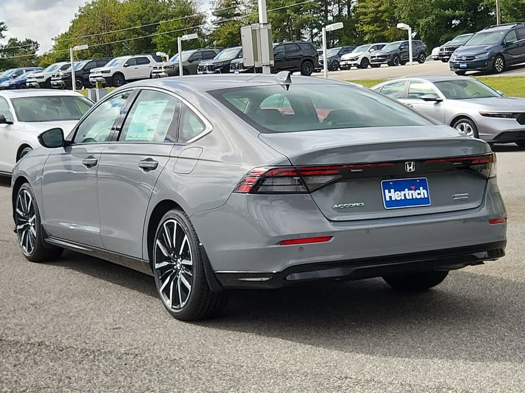 New 2025 Honda Accord Hybrid Touring Sedan