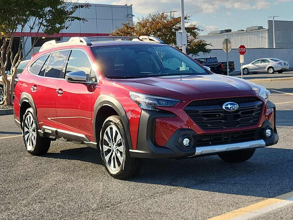 Used 2024 Subaru Outback Touring SUV