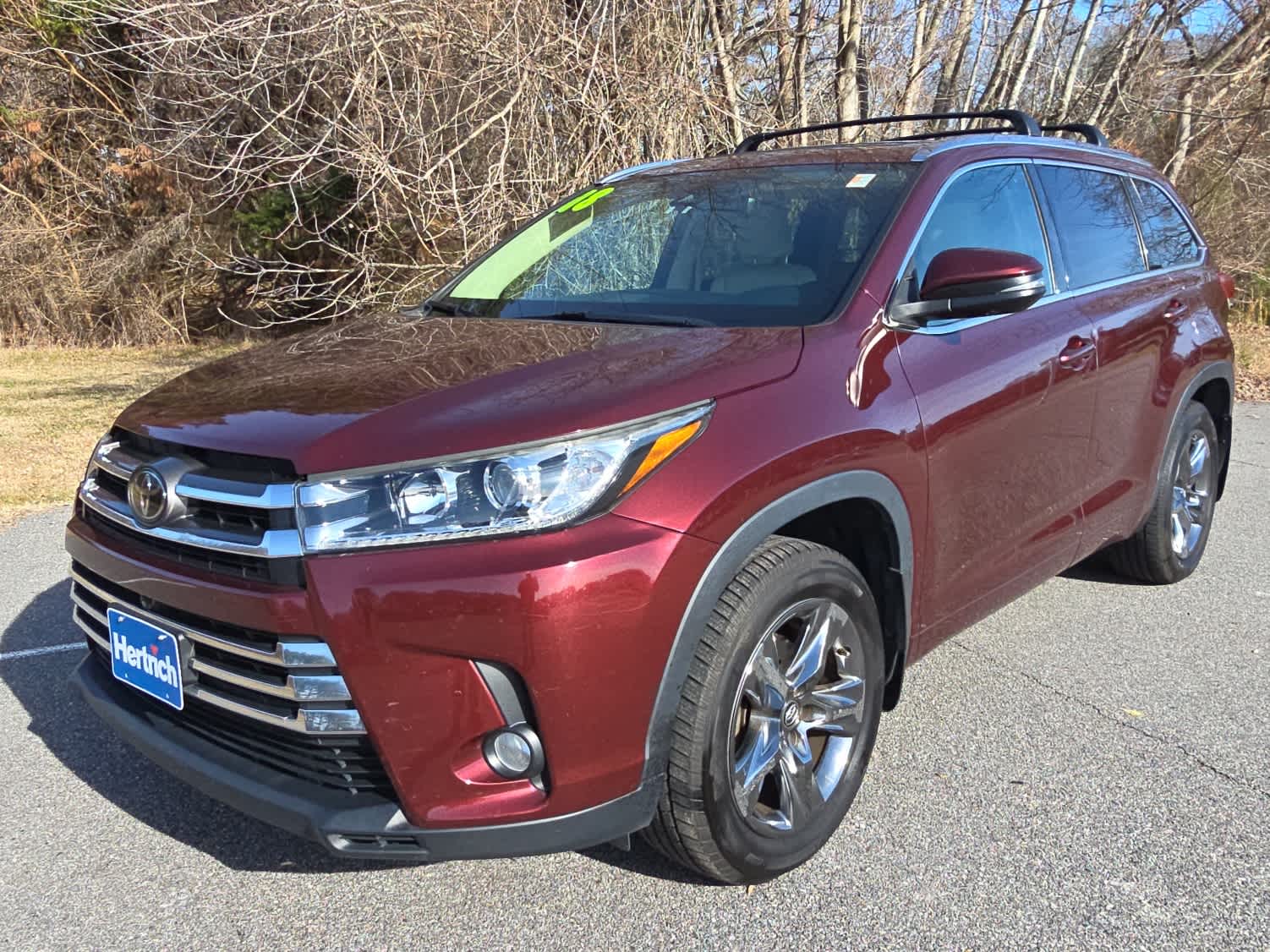 2018 Toyota Highlander Limited Platinum's photo
