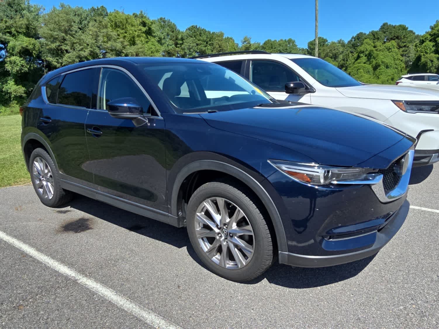 2019 Mazda CX-5 Grand Touring photo 3