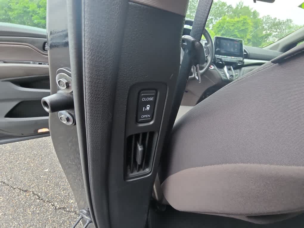2020 Honda Odyssey EX - Photo 15