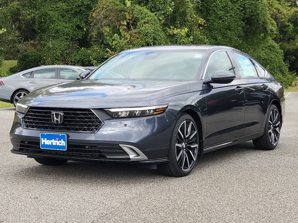 New 2025 Honda Accord Hybrid Touring Sedan