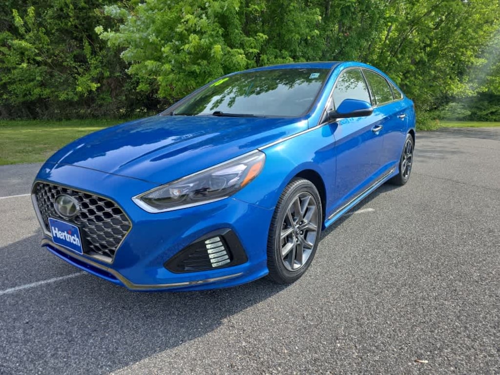 Used 2018 Hyundai Sonata Limited 2.0T Sedan