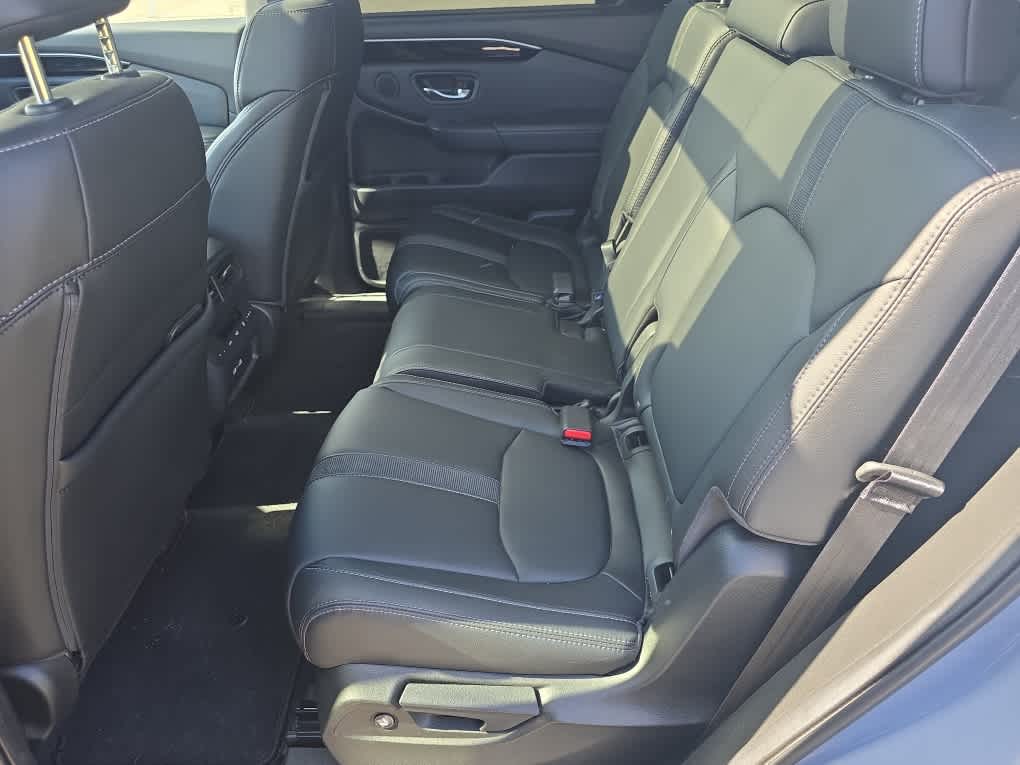 2023 Honda Pilot Touring - Photo 12