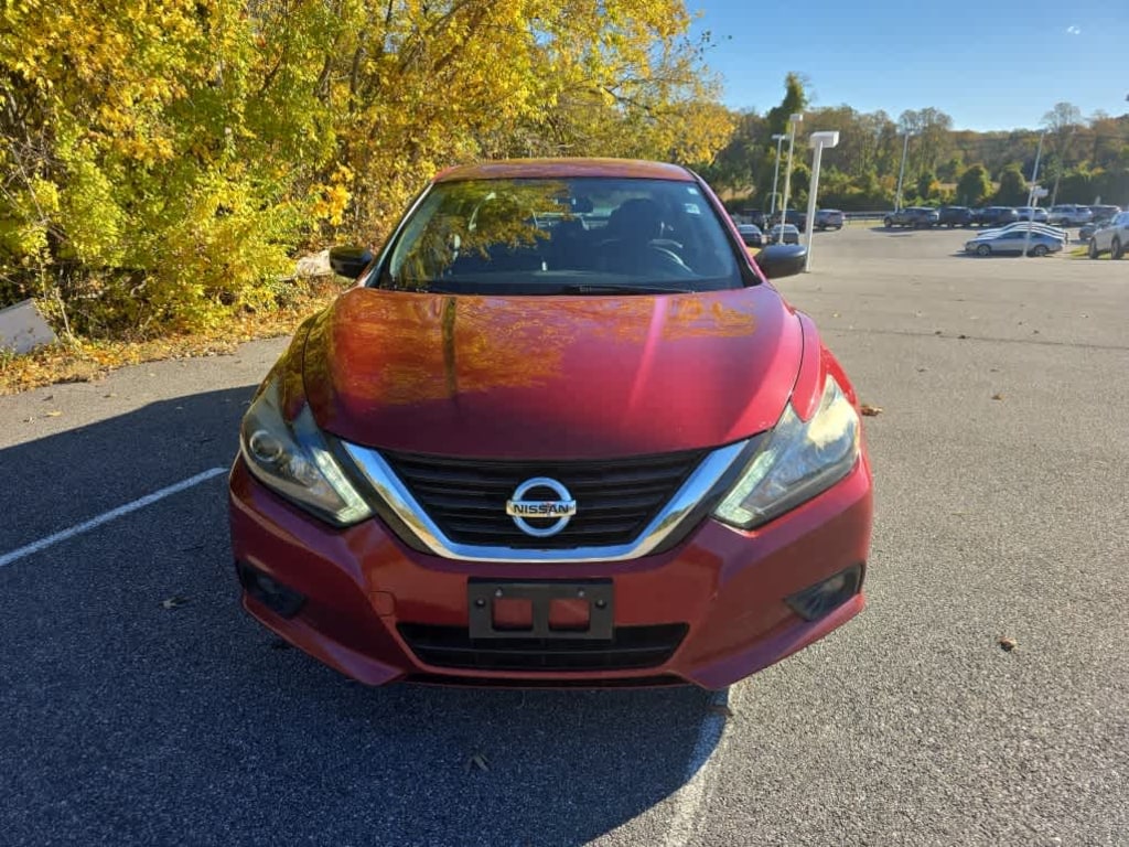 Used 2017 Nissan Altima 2.5 SR Sedan
