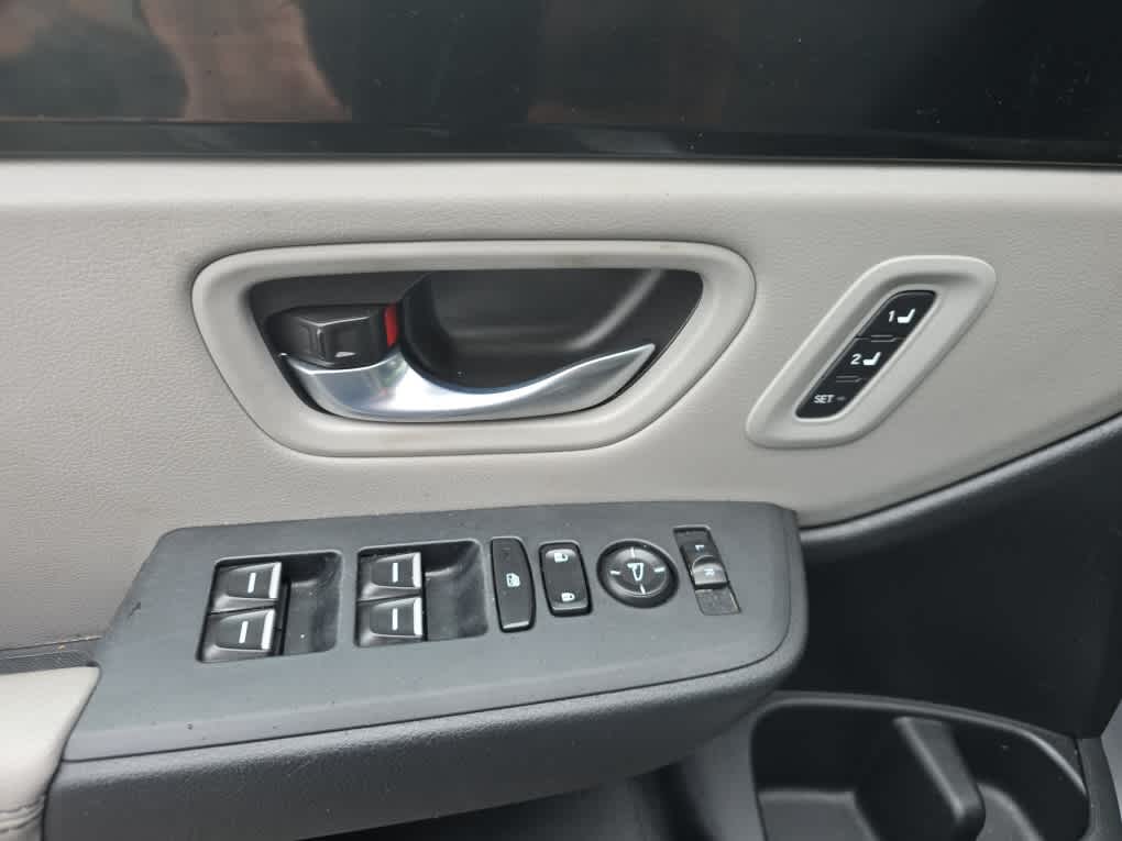 2025 Honda Pilot EX-L - Photo 11