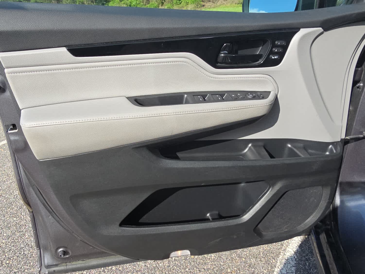 2023 Honda Odyssey Touring - Photo 14