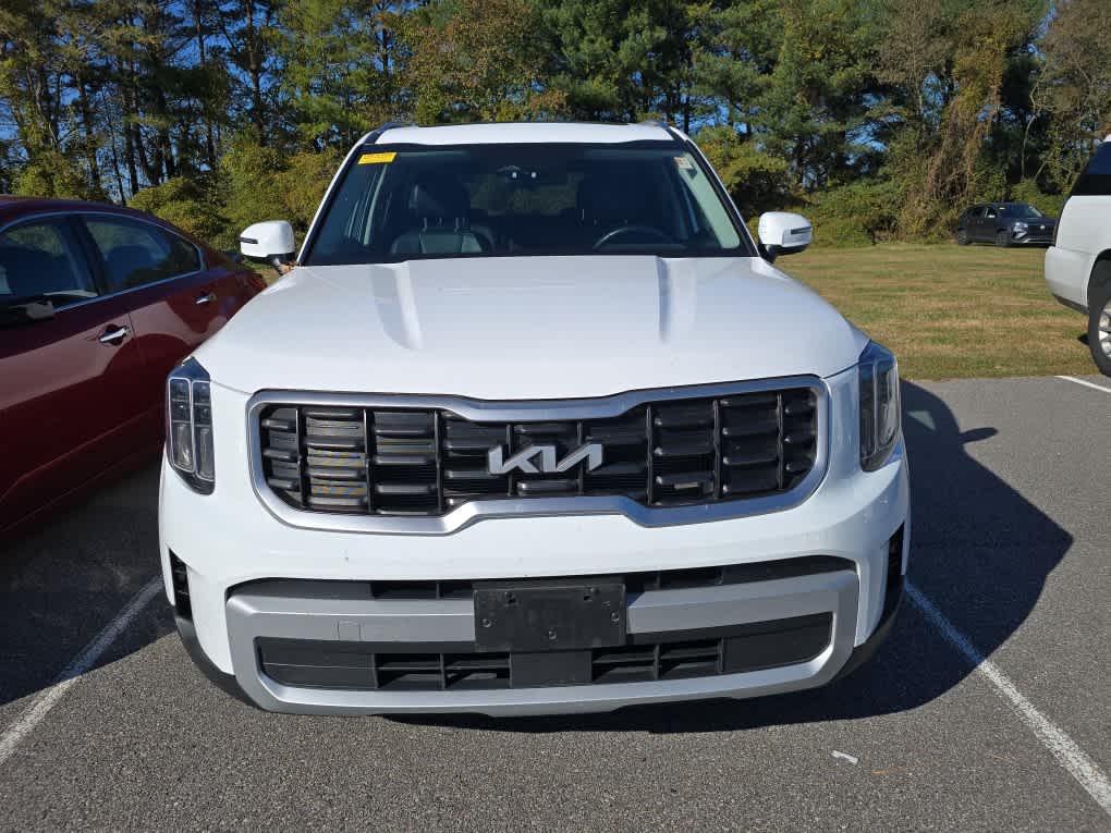 2023 Kia Telluride S photo 2