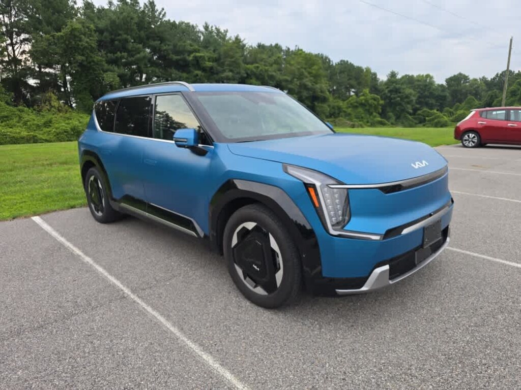 Certified 2024 Kia EV9 Land SUV