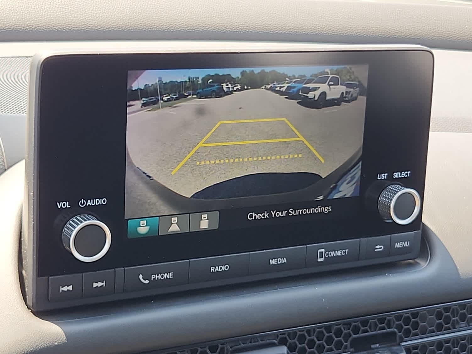 2025 Honda HR-V LX - Photo 14